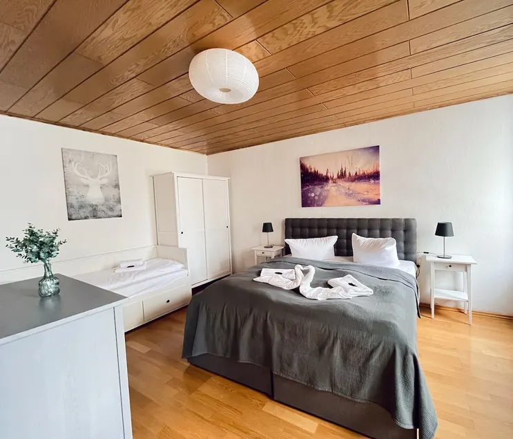 2-room apartment (market view) - Image 1