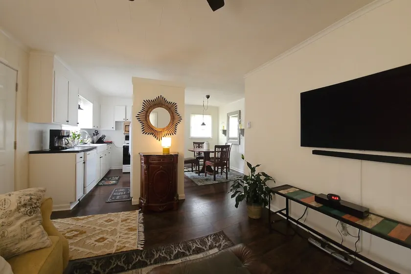 Your go to home in Thomasville - Image 1