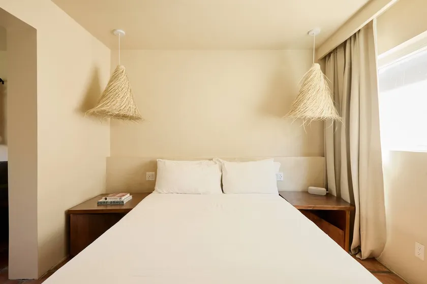 Amazing 1 bedroom sanctuary ~ Free Parking ~ - Image 1