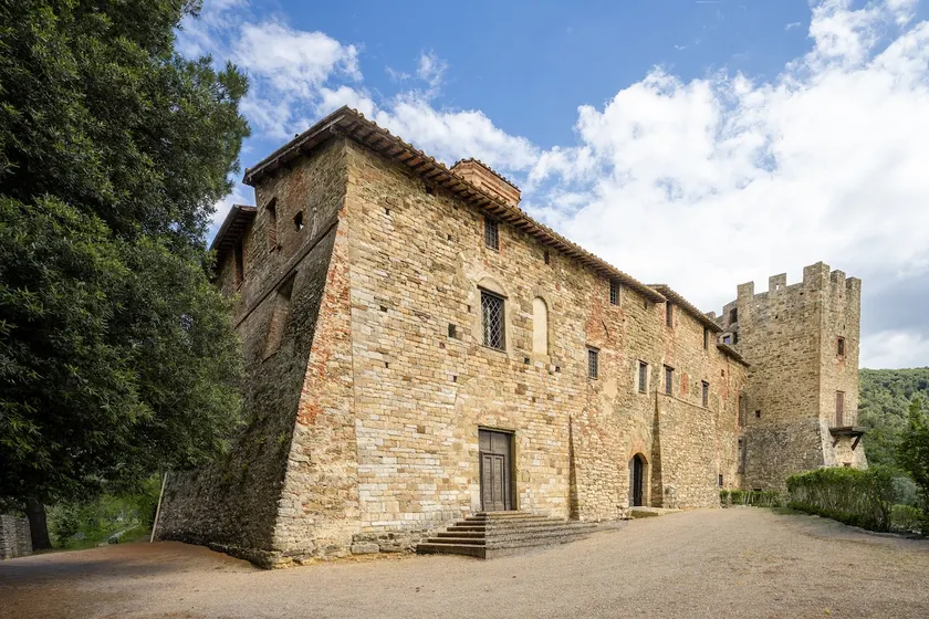 GuestHost - The Abbey - Image 1