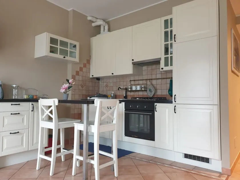 Chri02House - Image 1