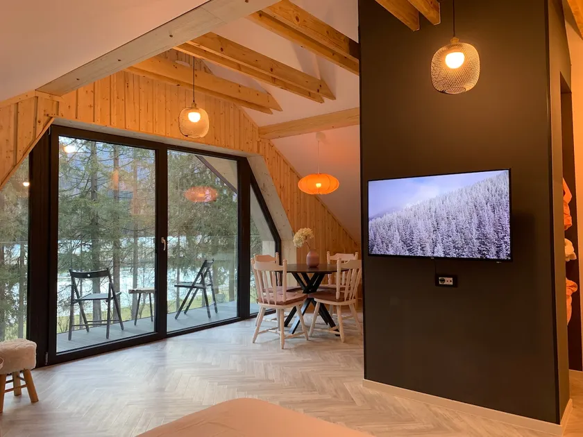Pine Tree Holiday House - Image 1