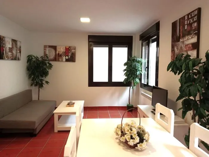 Imar Apartments, Jade Apartment 2 - Image 1