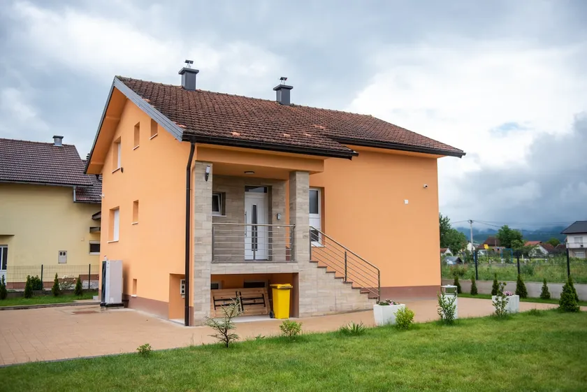 Casa Lumi - Image 1