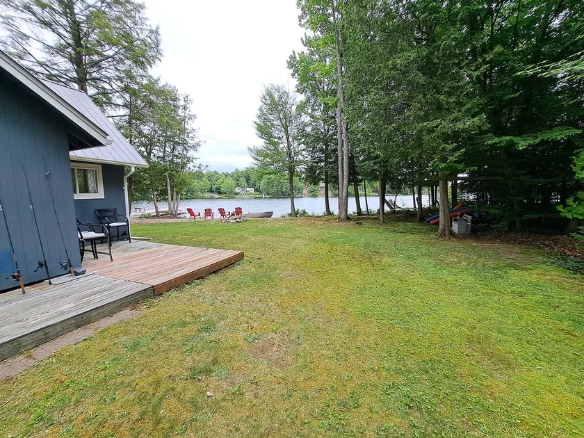 Cottage on McQuaby Lake - Image 1
