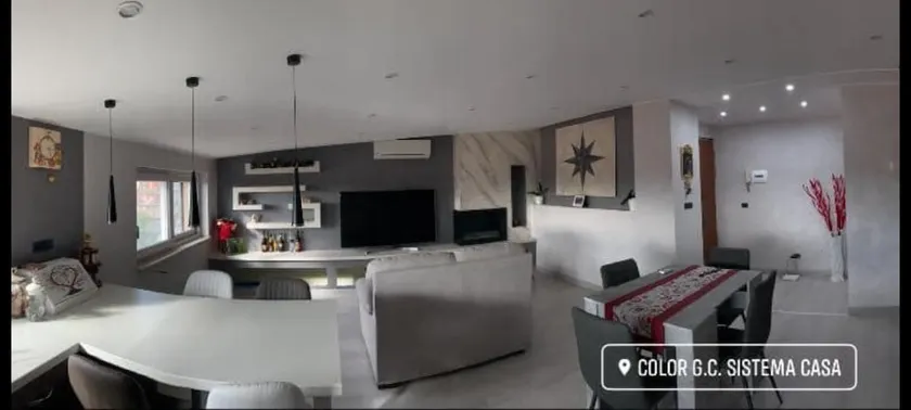 Charming attic apartment - Image 1