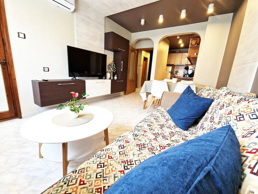 Clean and cozy city centre apt. - Image 1