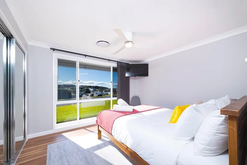 Magpie Rest - Image 1