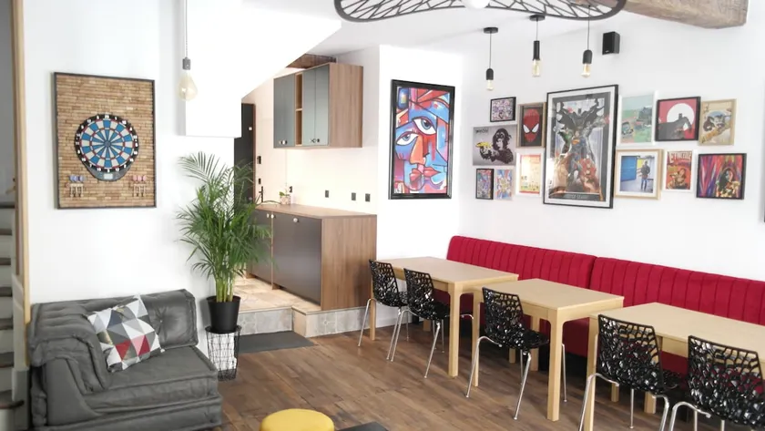 And Pop Et Chic, the house! - Image 1