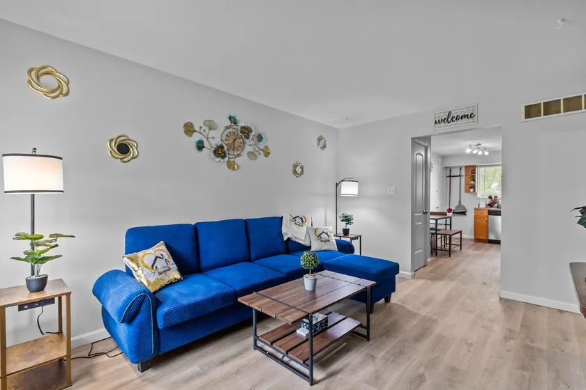 Cozy Peaceful 2 bedroom duplex - Image 1