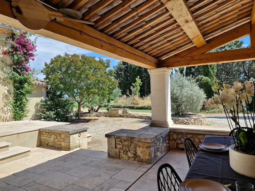 Cottage in Provence in the heart of the Alpilles for 4 to 6 people - Image 1