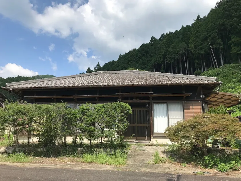 Entire house for rent Tajima - Image 1