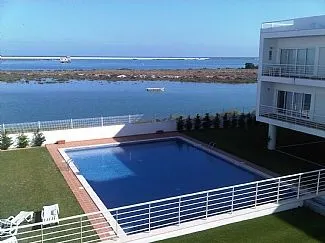100 m², sea view, beach 200 m away, parking, book 2027 - Image 1