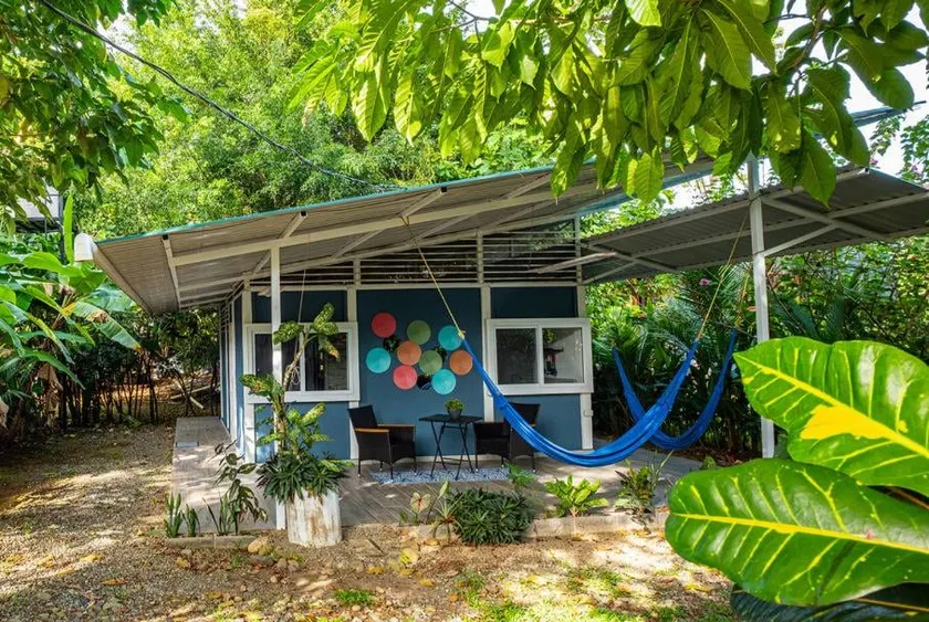 Jungle House #2 - AC/ 5 minutes to the beach - Image 1