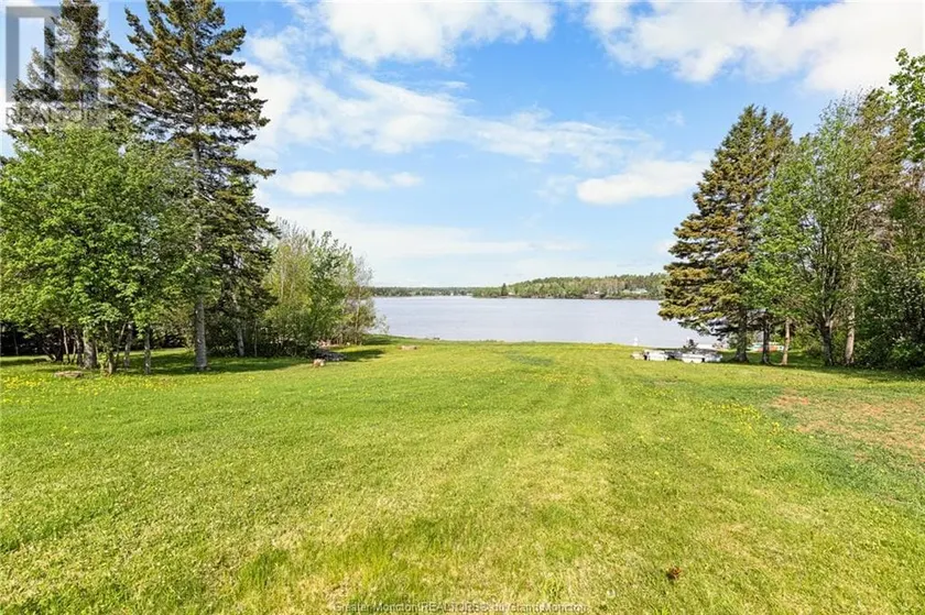 Chalet Saint-Gregoire Bouctouche - Image 1
