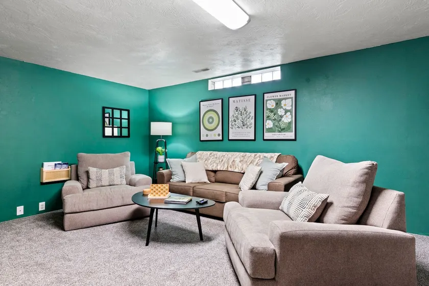 Private & Comfy! Basement Apt - Image 1