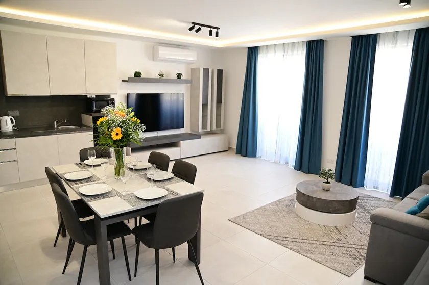 Mellieha Centre Melmar Apartment - Image 1