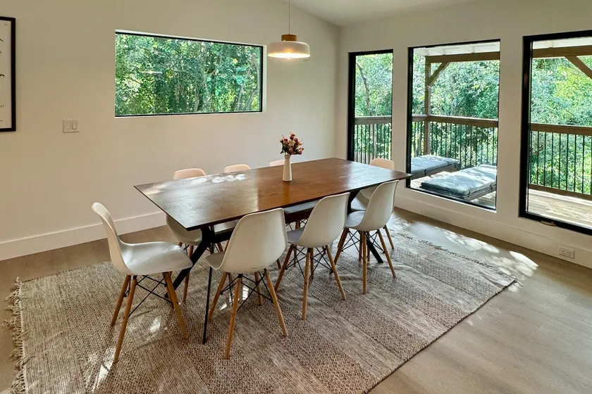 “The Hideaway”/ALL NEW/Lux 4-bdrm/ Location/Views - Image 1