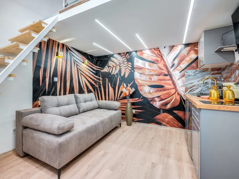 Loft 8 - Cozy Stylish Stay with parking - Image 1