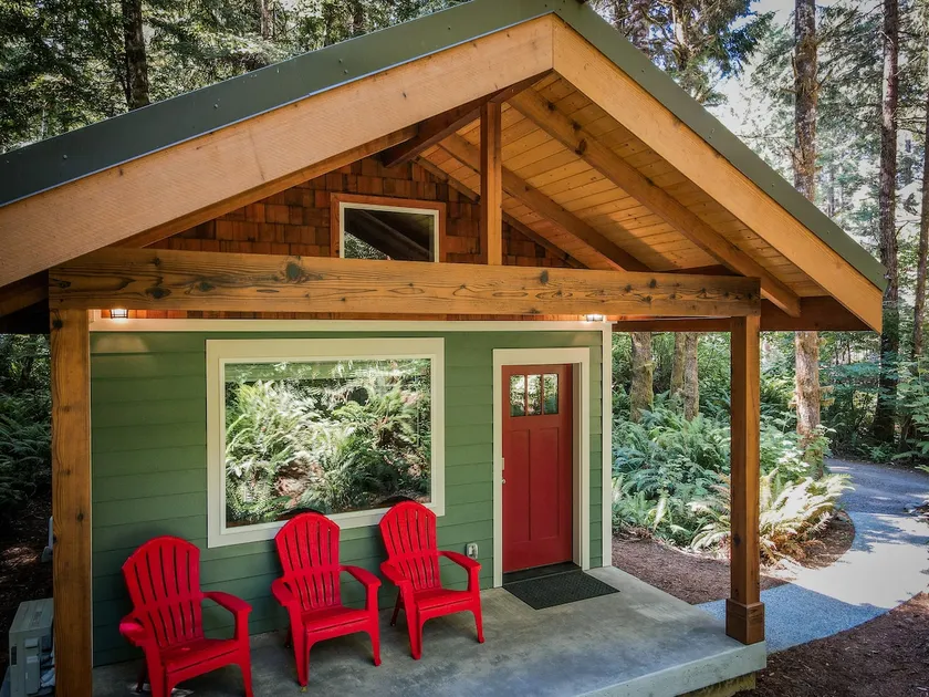 700 Fern Hook Cabins - Image 1