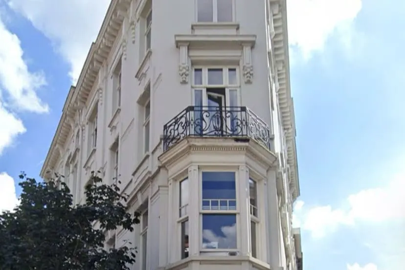 Paris in the heart of Antwerp - Image 1
