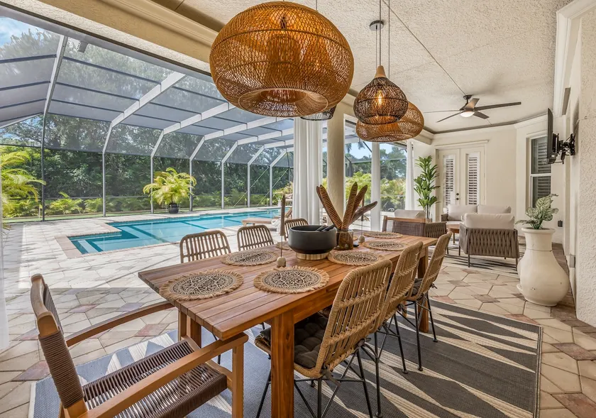 Mediterranean Inspired Villa with Private MiniGolf - Image 1
