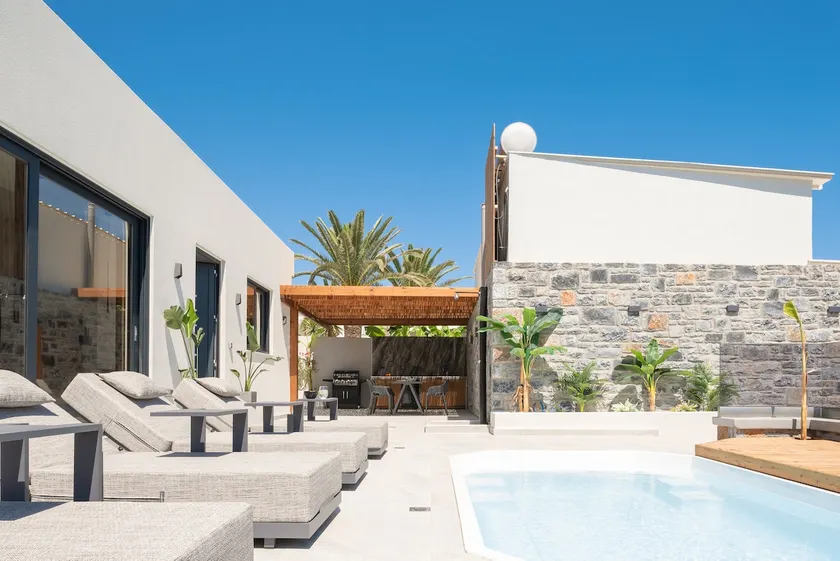Mousses Villa, with Pool & Spa Whirlpool by the Beach, By ThinkVilla - Image 1