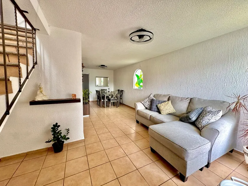 Beautiful house with great location in Xochitepec - Image 1