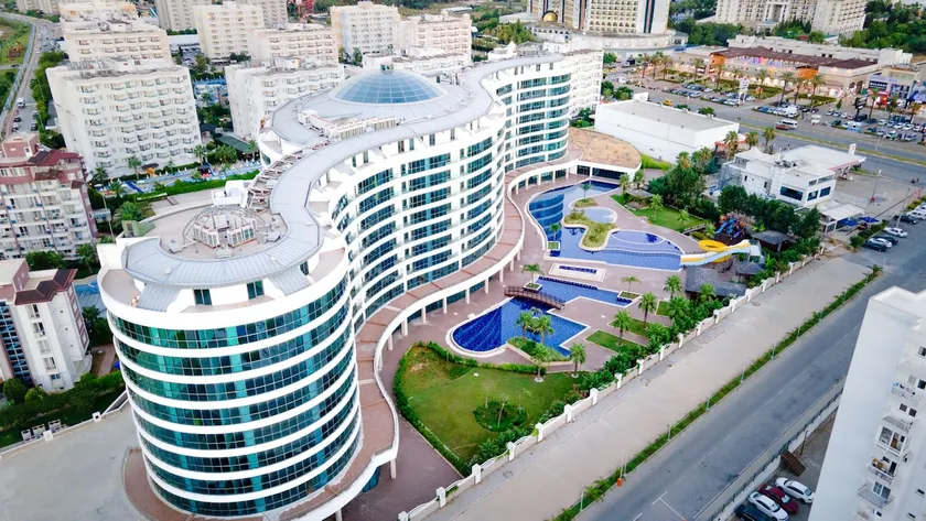 Resort-Style Living: Chic 1+1 Suite at Sirius Town - Image 1