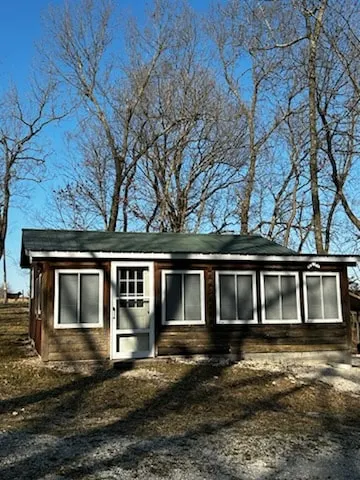 The Cabin in the Woods/Ranch Setting/Warsaw, MO - Image 1