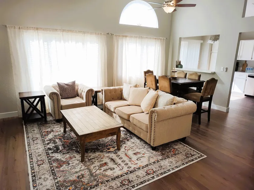 Single story 3 Bedroom 2 Bath Las Vegas House - Image 1