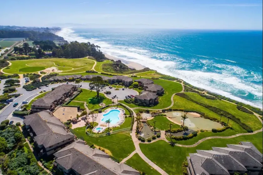 Seascape Oceanview Luxury 2B w/theater walk2beach - Image 1