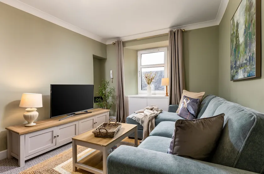 Central Cathedral Apartment - Image 1