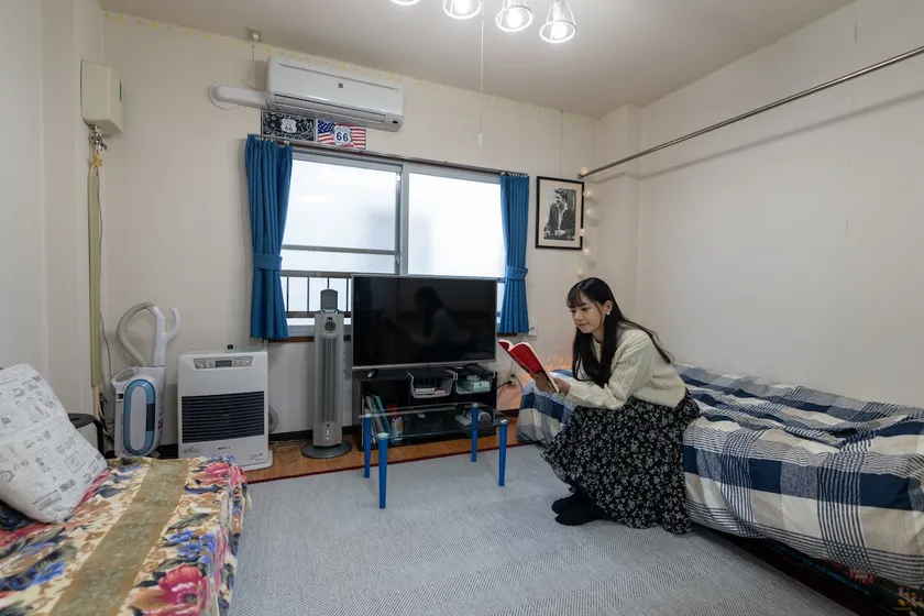 ALMAZ PLACE #203 - Image 1