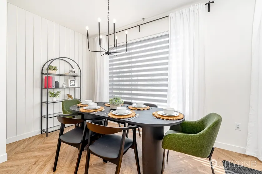 Glenwood Showhome | 3BDR | AC - Image 1