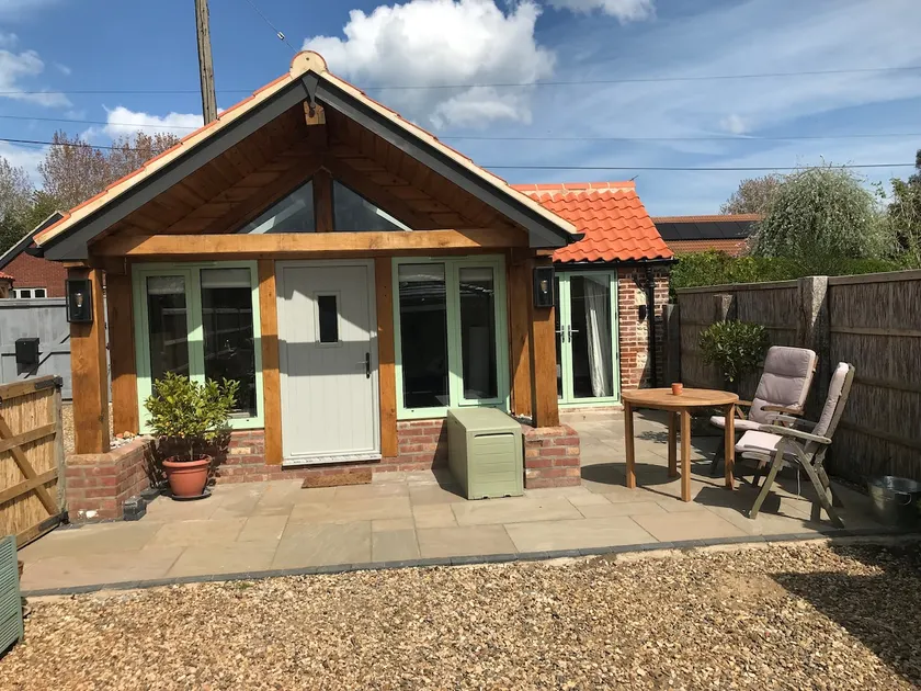 Hare Cottage - Image 1