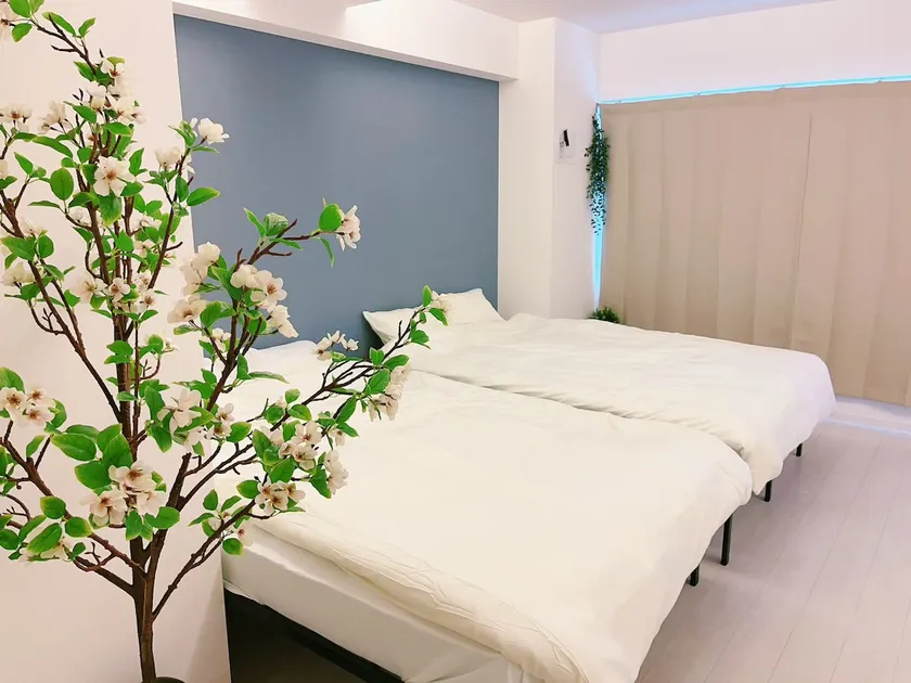 3-minute walk to the station, 8 minutes to Nagoya Station, 2LDK/designer apartment, perfect for renting out, 90 ㎡ - Image 1