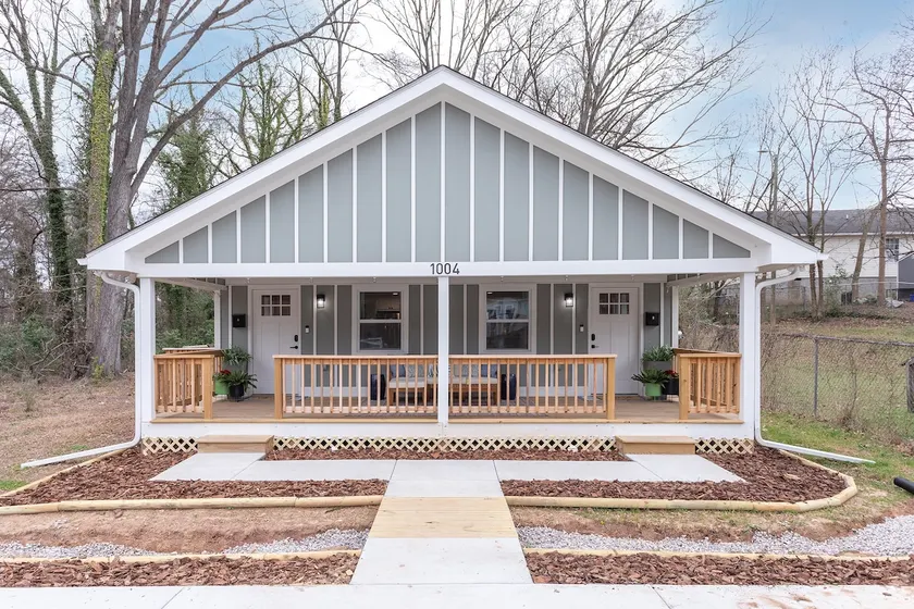 Luxe Modern Retreat *Entire Duplex/ Both Units!* - Image 1