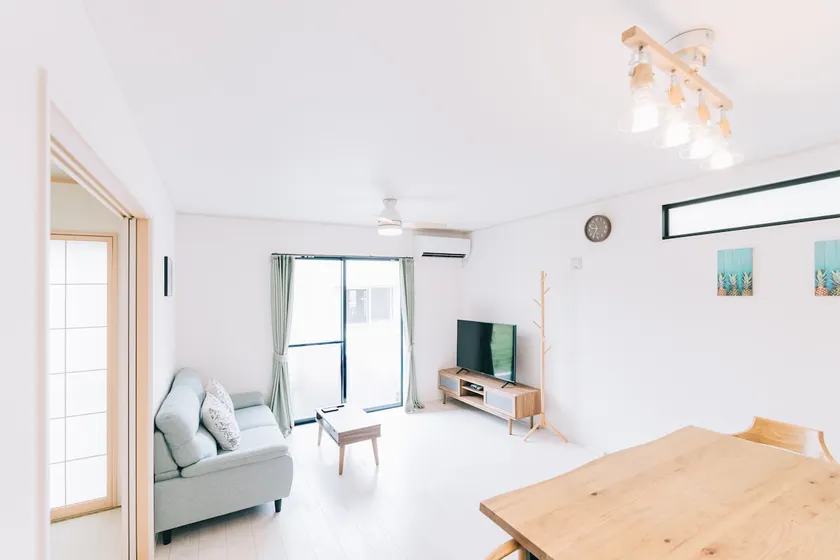 惠 - Megumi Okinawa - Image 1