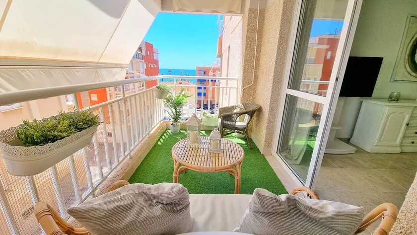 El Rubial with ocean views and parking - Image 1