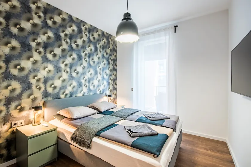 Black Diamond Apartment - Image 1