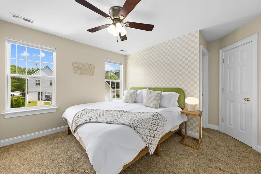 2 Story Townhome near Birkdale - Image 1