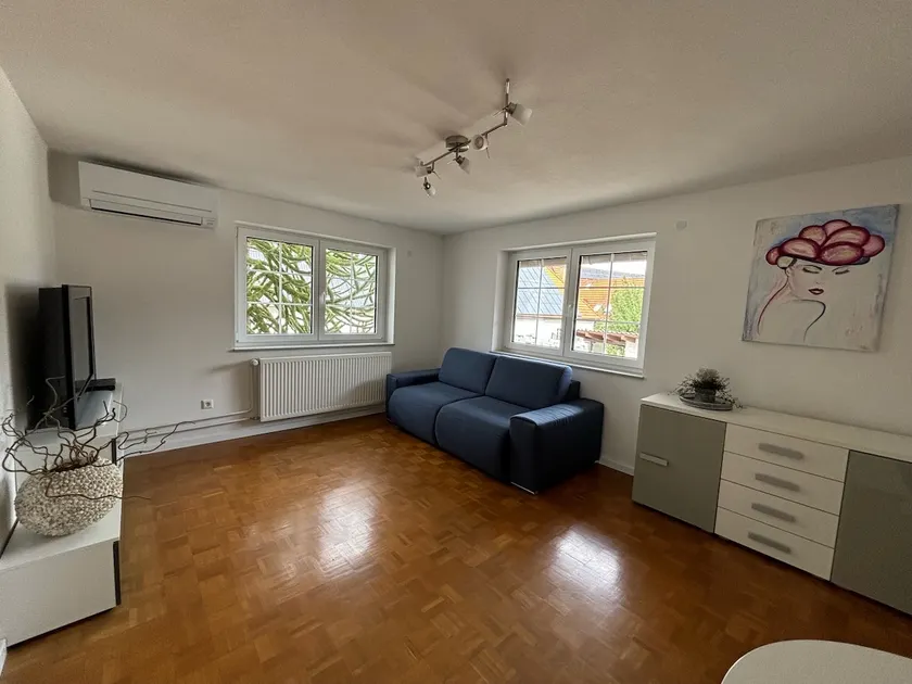 Spacious apartment, quiet location, perfect for relaxing - Image 1