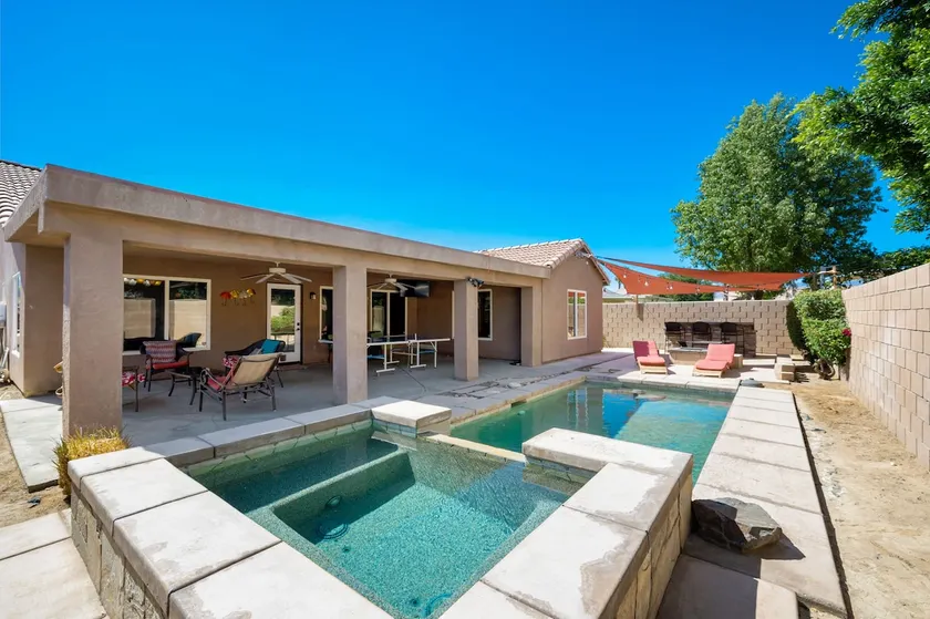Desert Jewel - Pool/Spa 4 BR, 2 Bath, Plus Den - Image 1