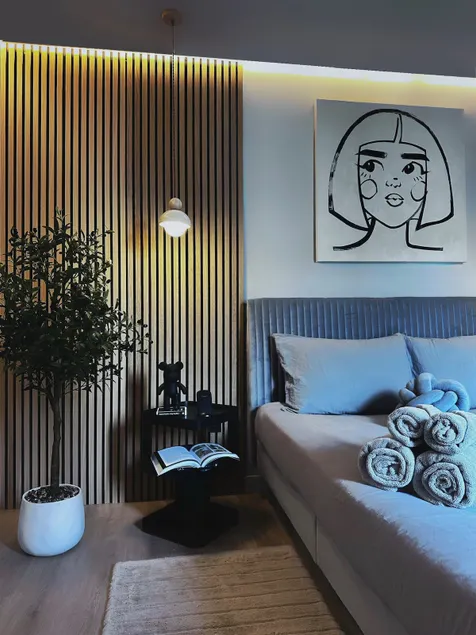 Chic 3 Bedrooms Getaway • Private Parking & Patio - Image 1