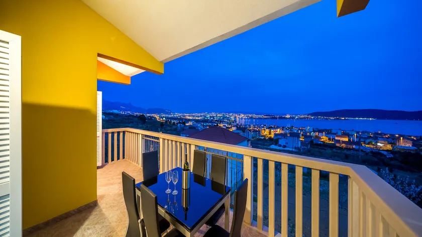 Luxury Villa Ana with the pool, sauna, Hot Tub and Wine Cellar - Image 1