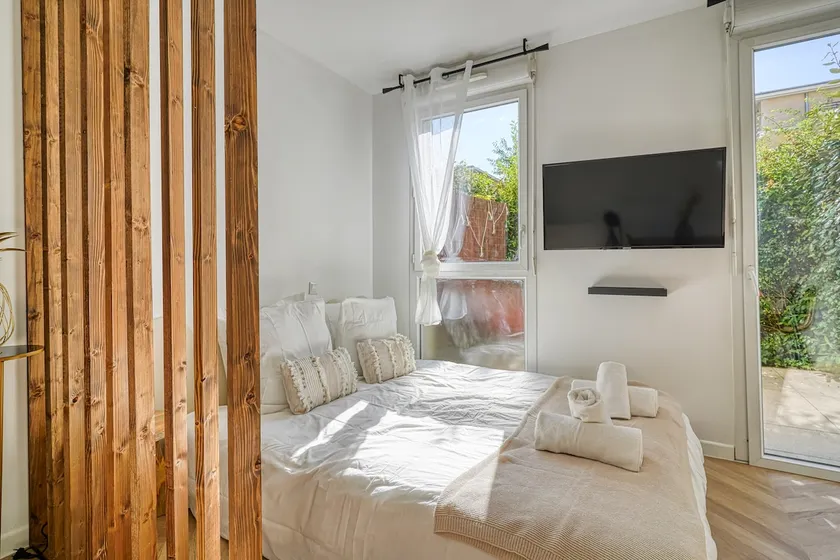Suite 5 min Disney-2 min RER A- Parking-20 min Paris - Image 1