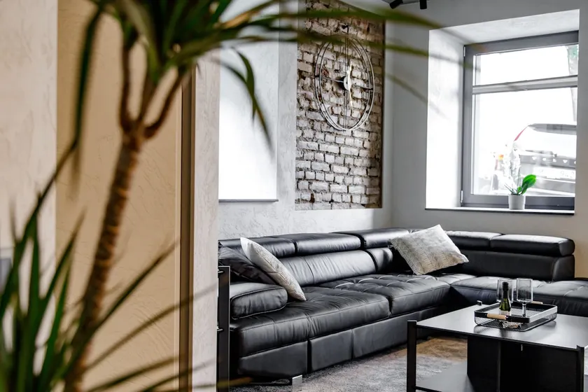 Hales Black Apartments - Image 1