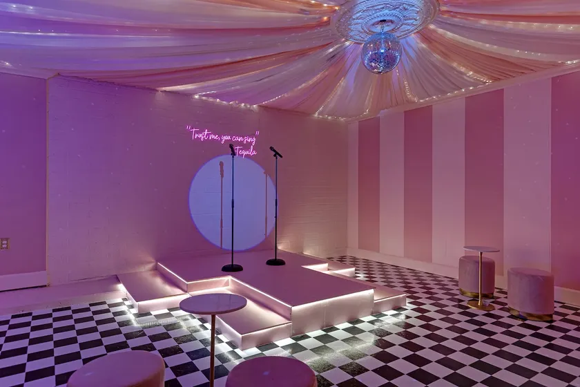 NEW! - The Pink Palace w/ Karaoke Room - Image 1