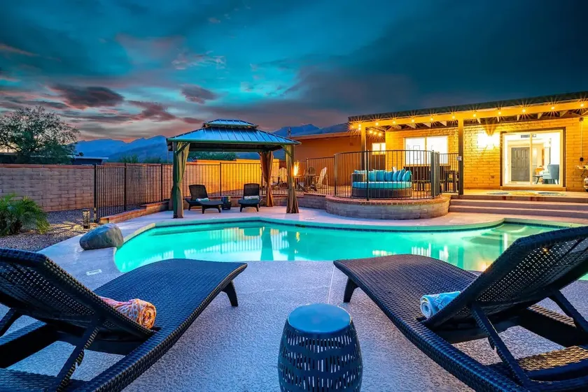 Desert Skies - Mountain Views - Heated Pool + Spa - Image 1